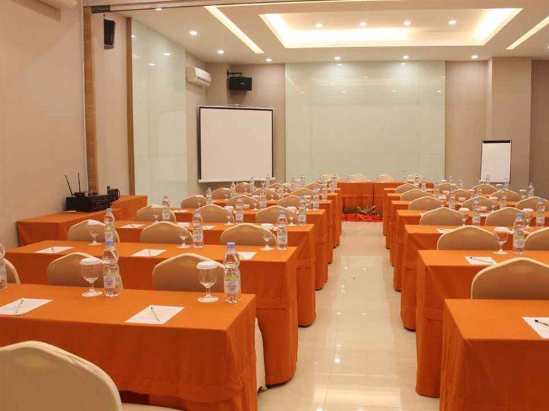 Hotel Mutiara Mitra Reddoorz Padangsidempuan Exterior foto