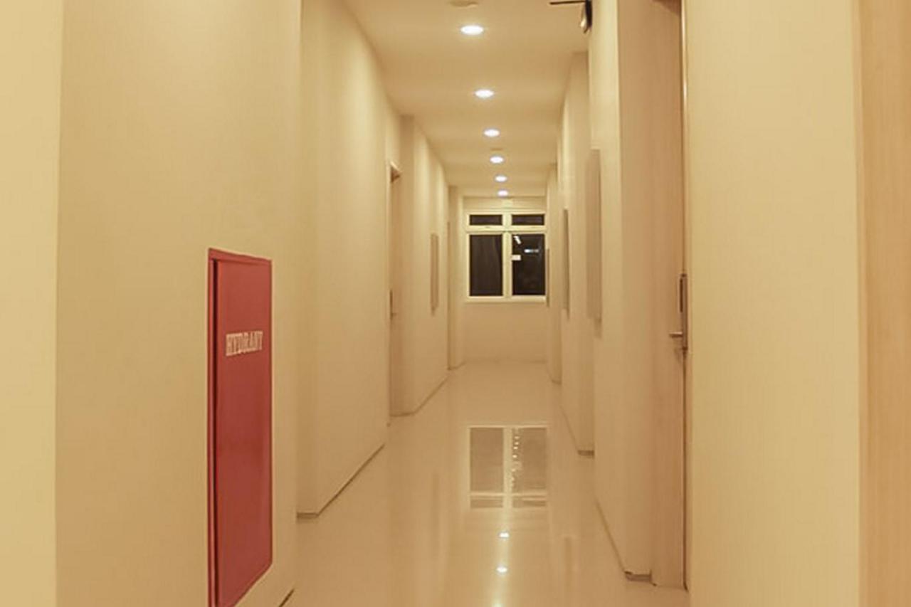 Hotel Mutiara Mitra Reddoorz Padangsidempuan Exterior foto