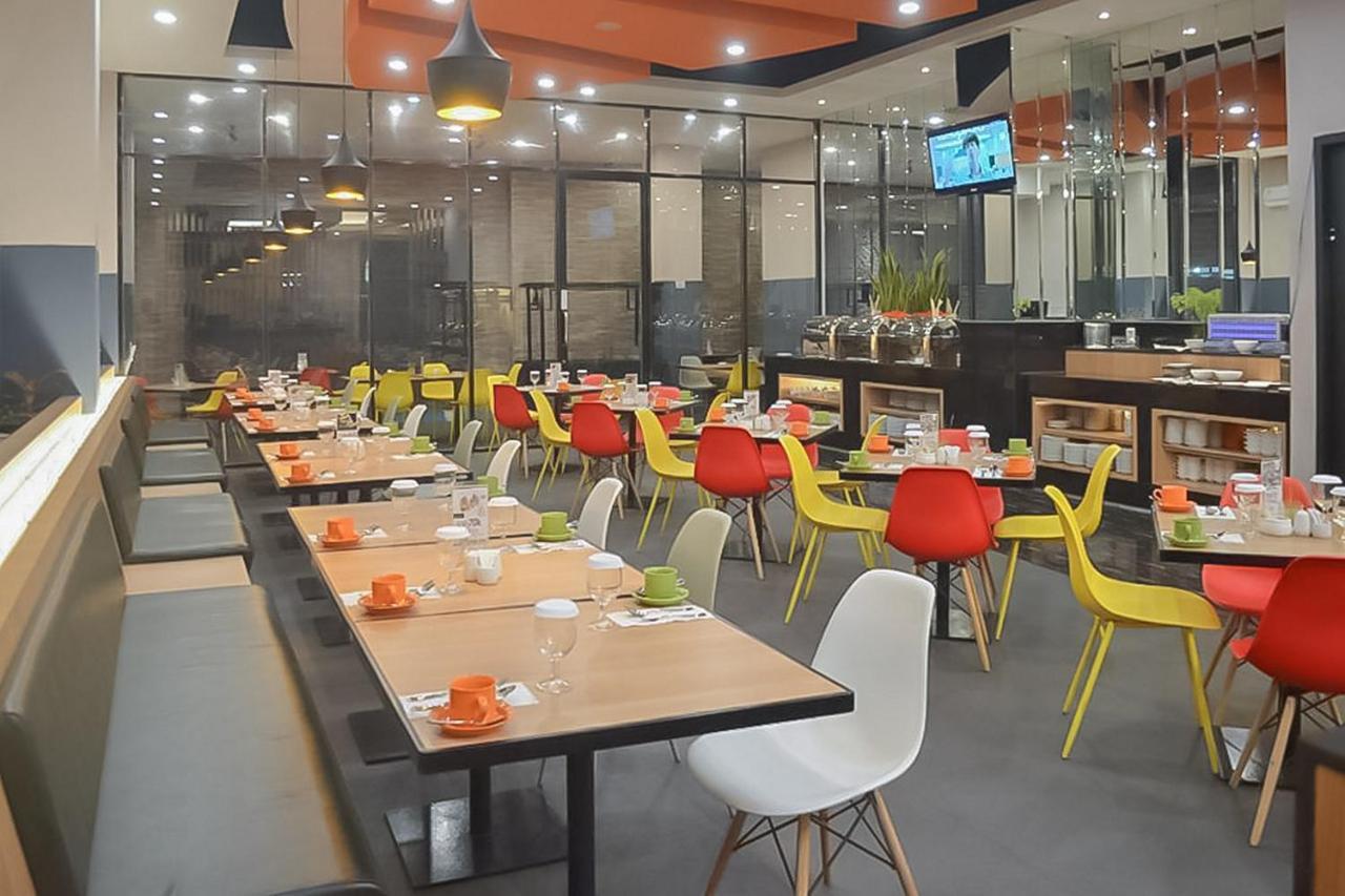 Hotel Mutiara Mitra Reddoorz Padangsidempuan Exterior foto