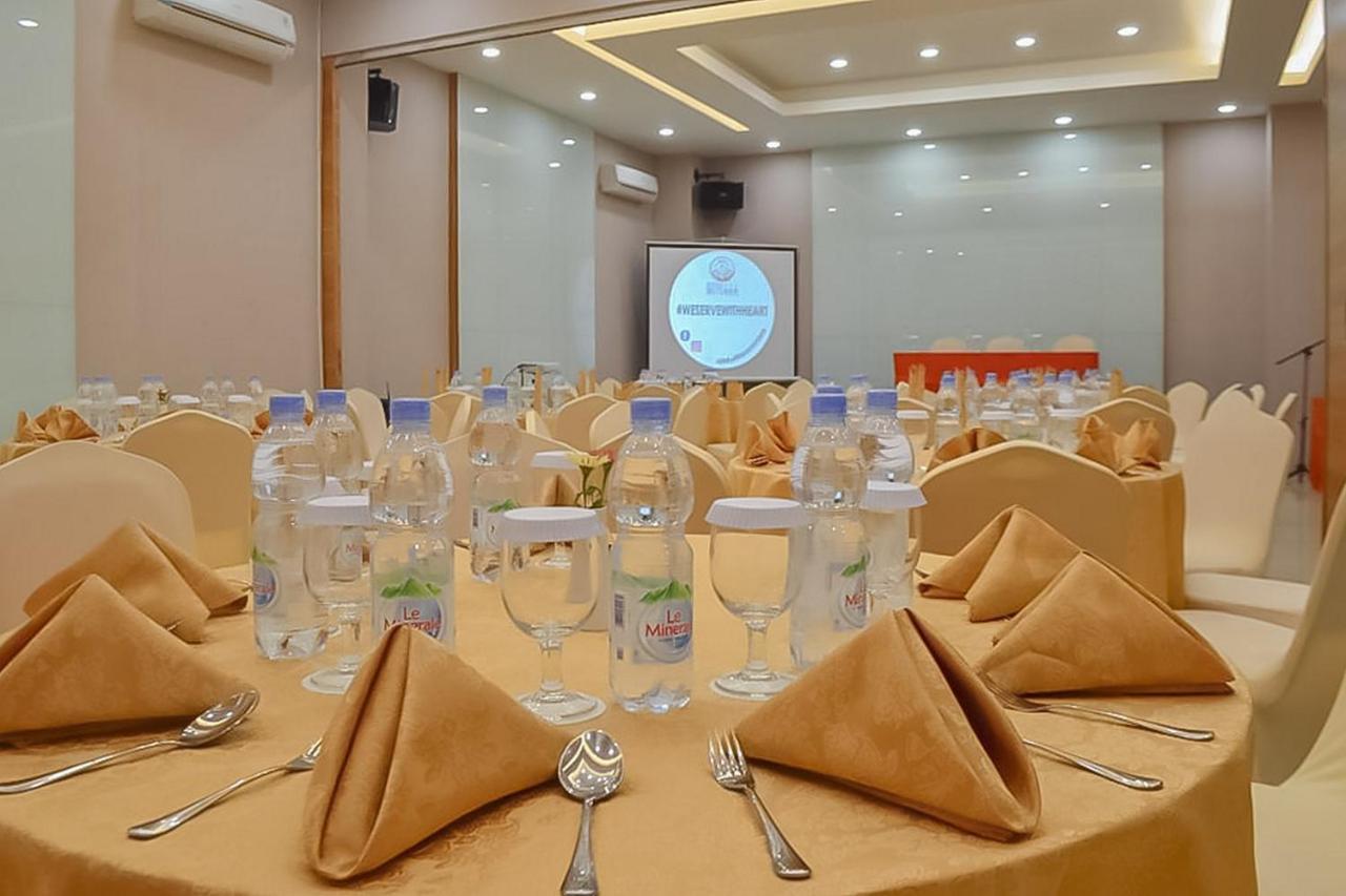 Hotel Mutiara Mitra Reddoorz Padangsidempuan Exterior foto